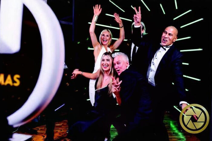 Zoom Photobooth – Elevating Corporate Events with Curated Brand Experiences in Ottawa